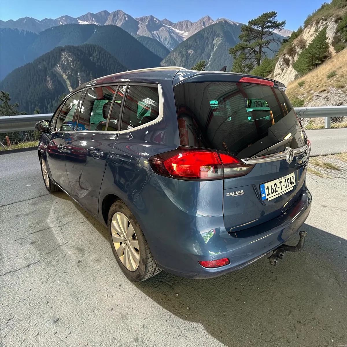 2016 Vauxhall Zafira Tourer 7-Seater High Spec - Image 2