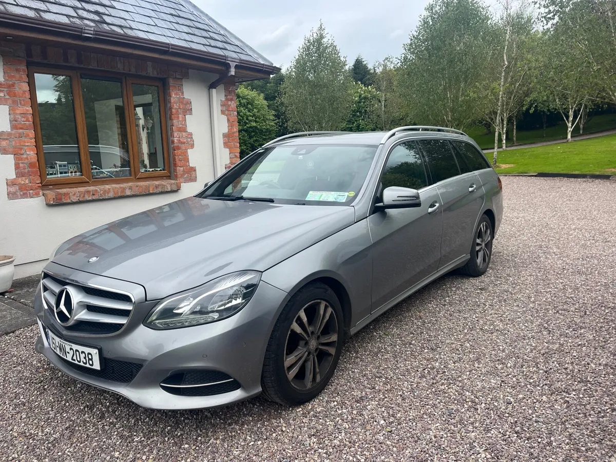 Mercedes-Benz E-Class 2015 - Image 1