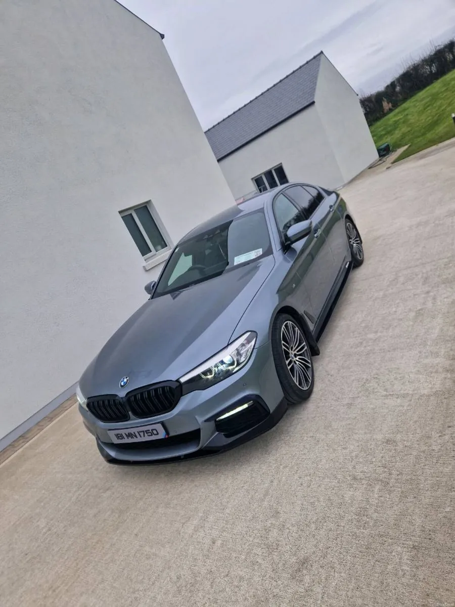 2018 (181) BMW 520D M SPORT AUTO 4DR SALOON - Image 1