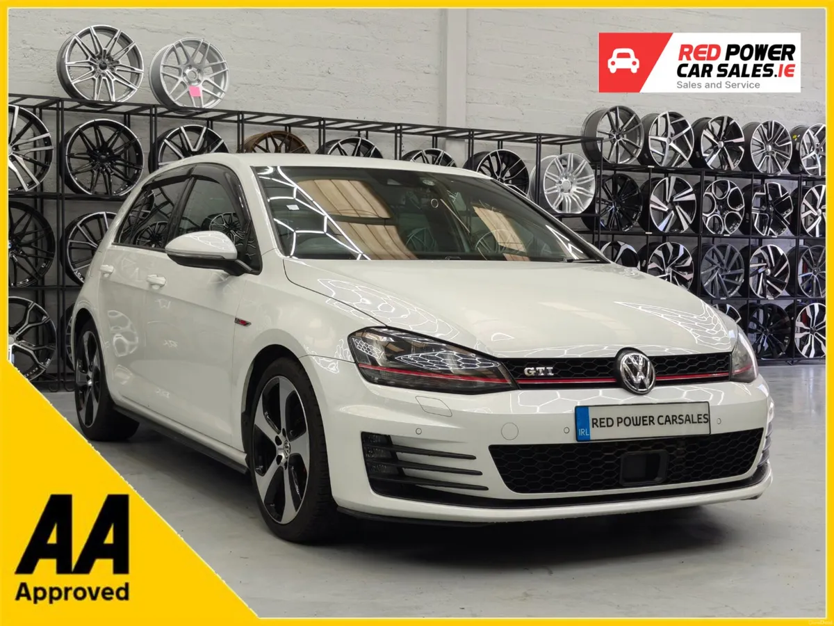 2015 VOLKSWAGEN GOLF GTI 2.0 TSI DSG AUTO - Image 1