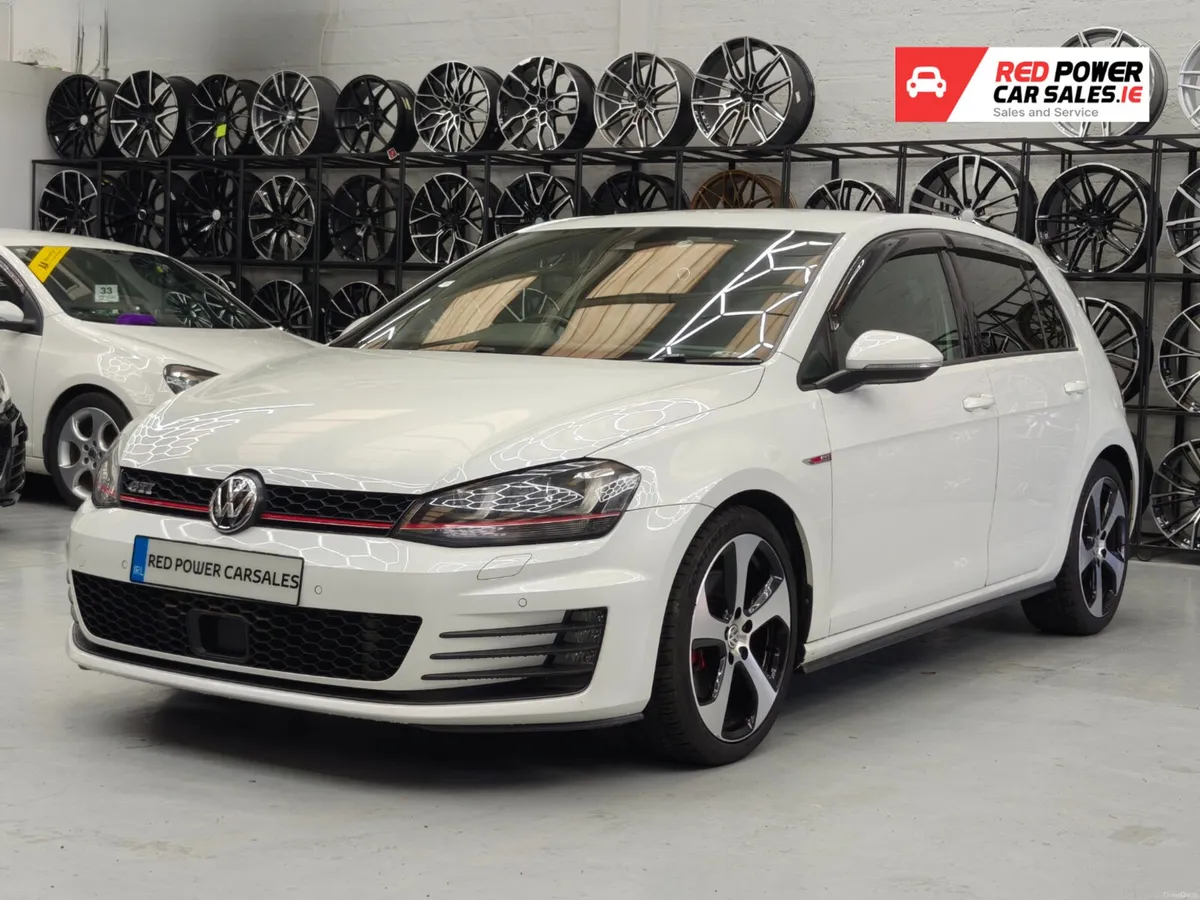 2015 VOLKSWAGEN GOLF GTI 2.0 TSI DSG AUTO - Image 2