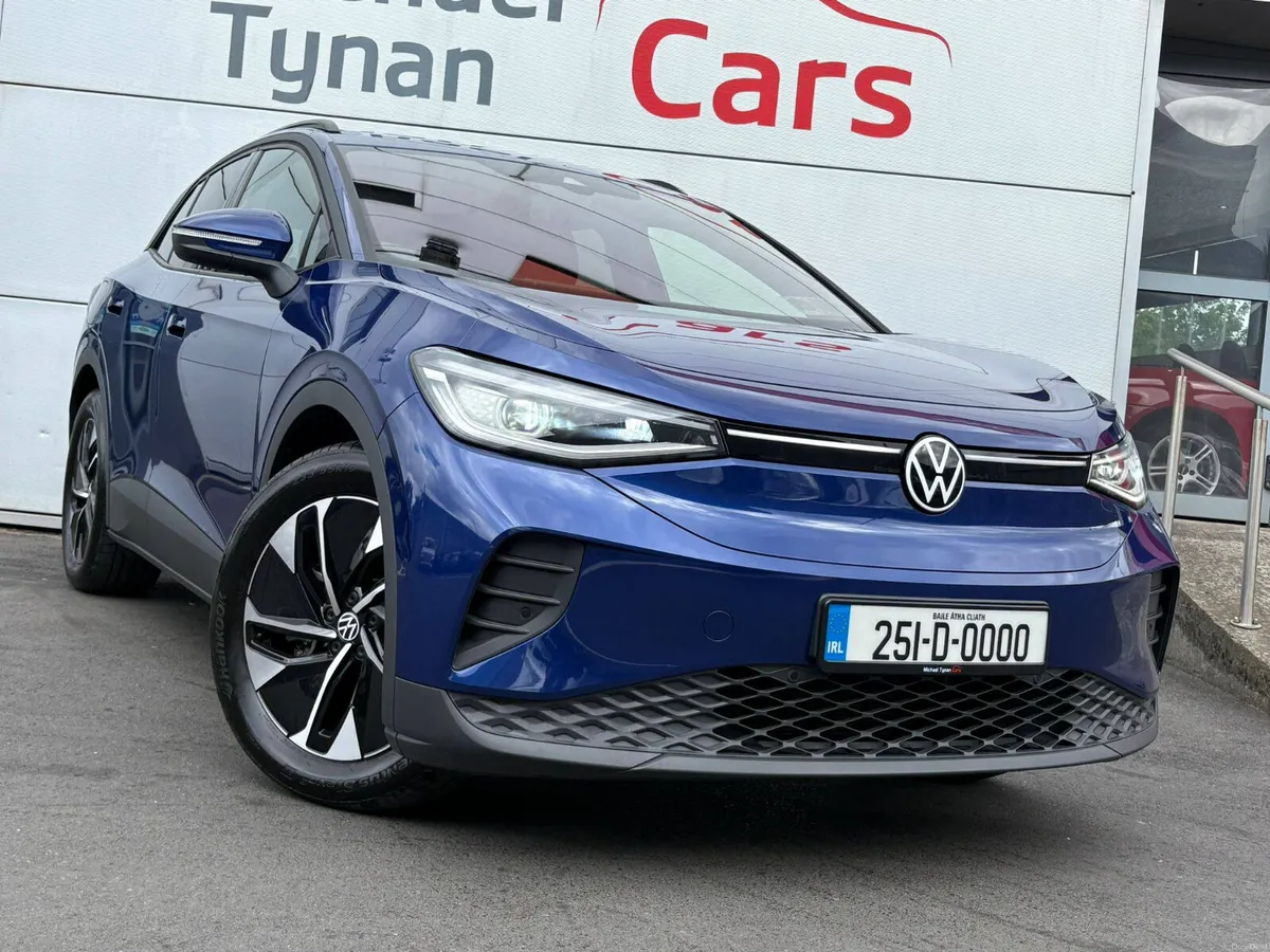 2025 VW ID.4 Match Pro, Heated Seats, 19" Alloys - Image 4