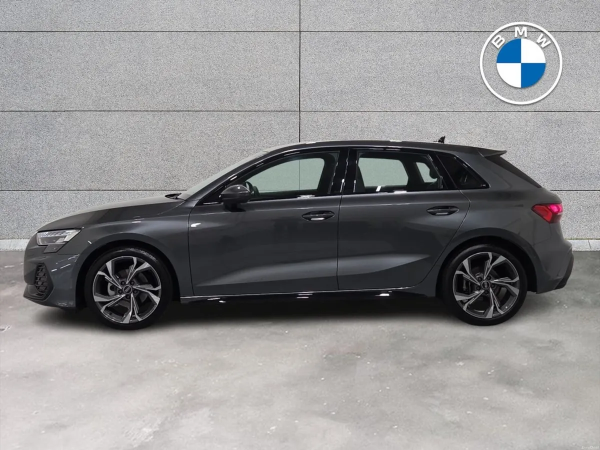 Audi A3 35 TFSI 150HP S Tronic S Line - Image 4