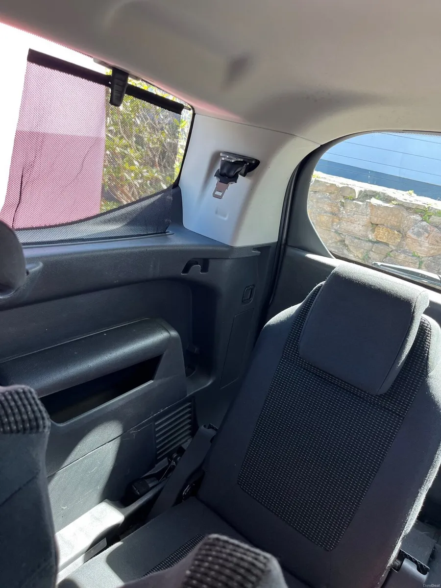 Peugeot 5008 2015 - Image 6