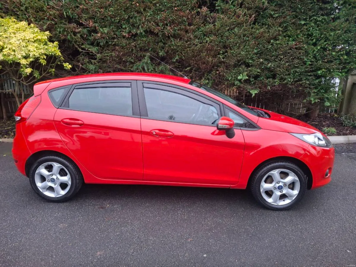 Ford Fiesta 2011 New Nct 07/2027 - Image 2