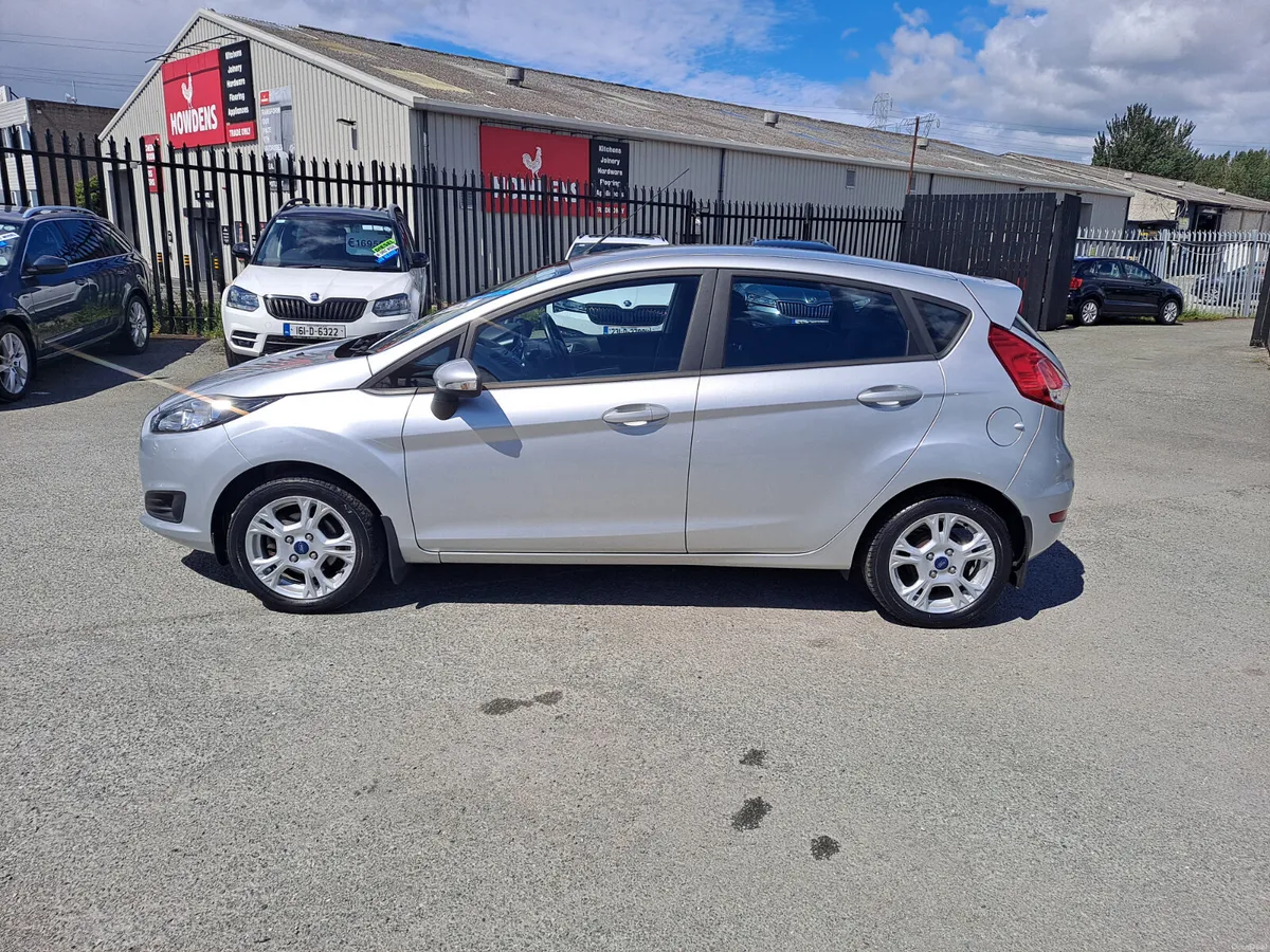 Ford Fiesta 2017 VERY LOW KM's ZETEC 1.25 60PS 5DR - Image 5