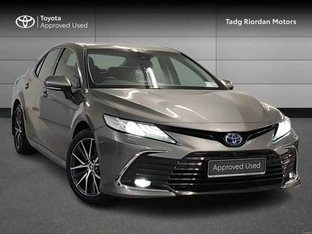 Toyota Camry PLATINUM EDITION 4 - Image 1