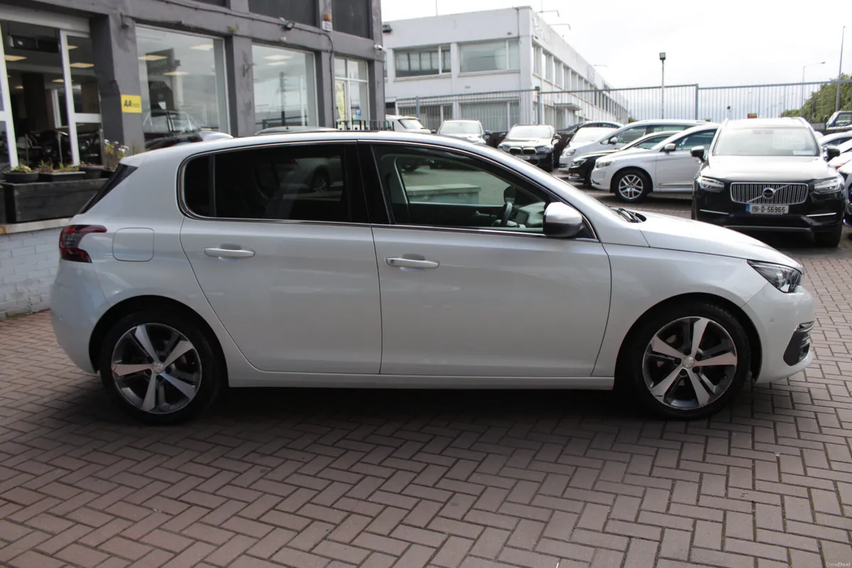 2018 PEUGEOT 308 5DR HATCHBACK AUTO - Image 3
