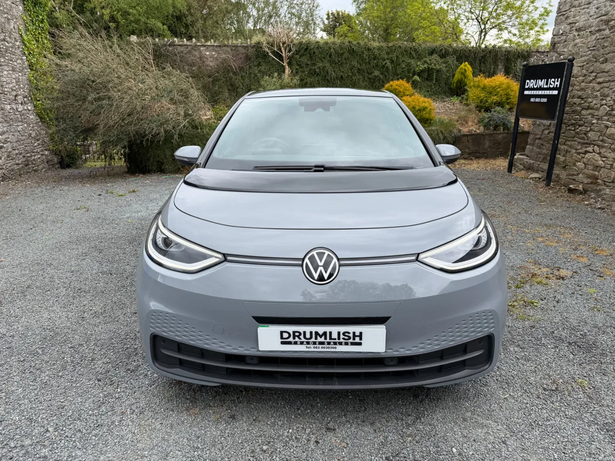 2023 Volkswagen ID.3 Family Pro 55k KMS €19950 - Image 3