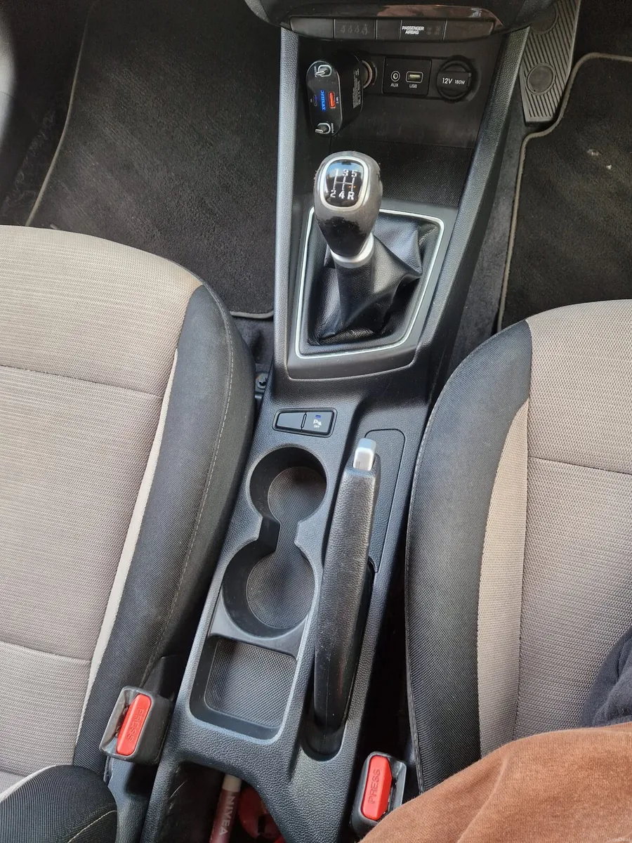 Hyundai i20 2015 - Image 3