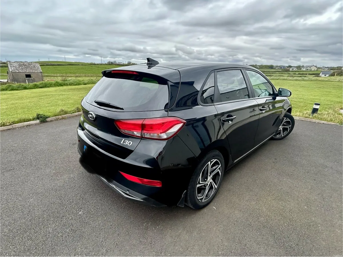 Hyundai i30 - Image 4