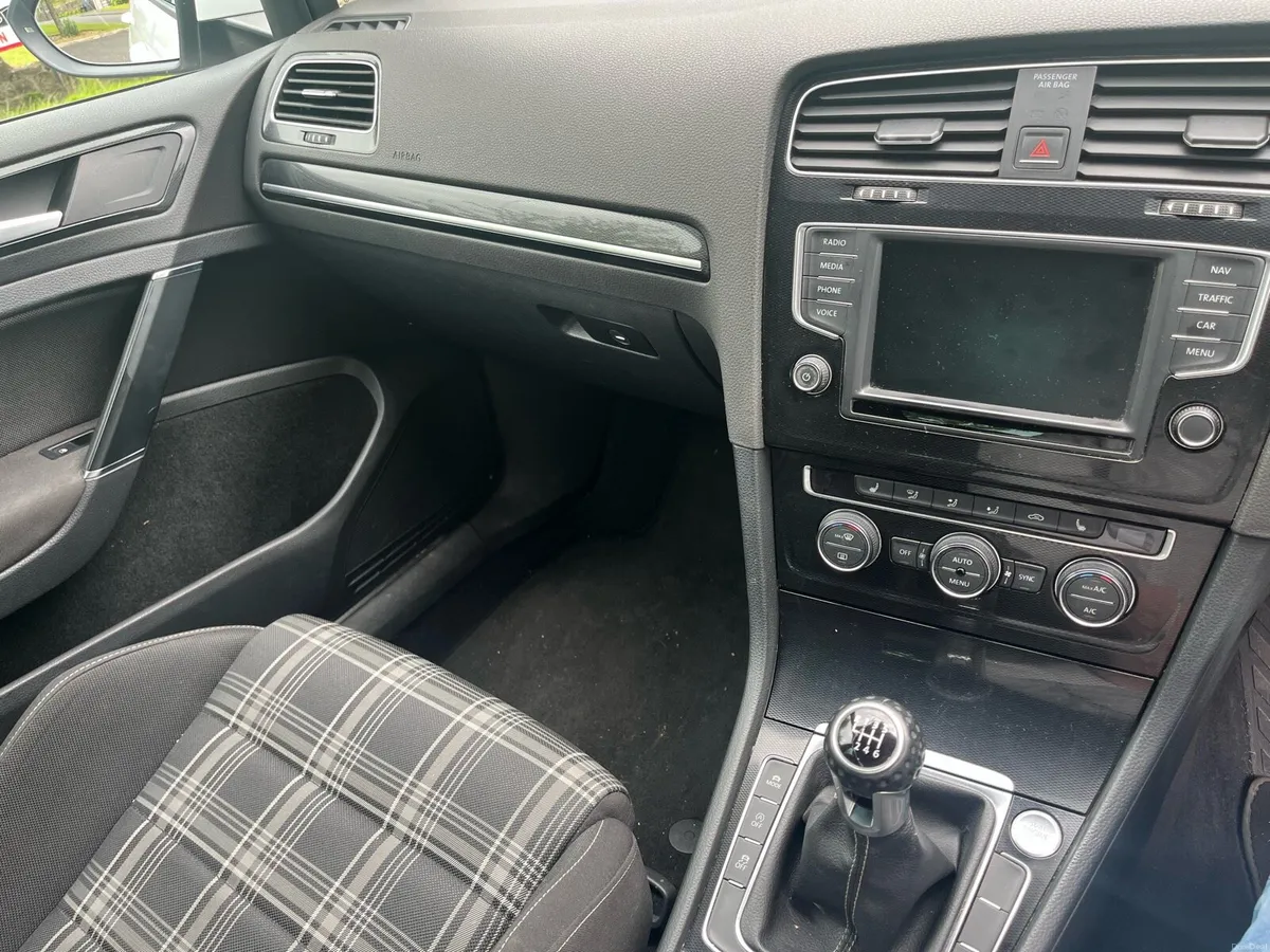 Vw Golf GTD - Image 3