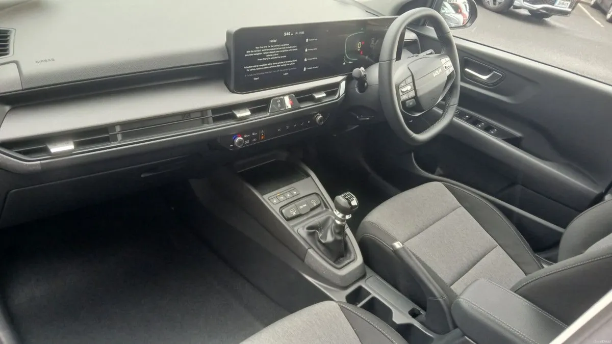 Kia Stonic K2 **SAT NAV, REAR VIEW CAMERA, HEATED - Image 3