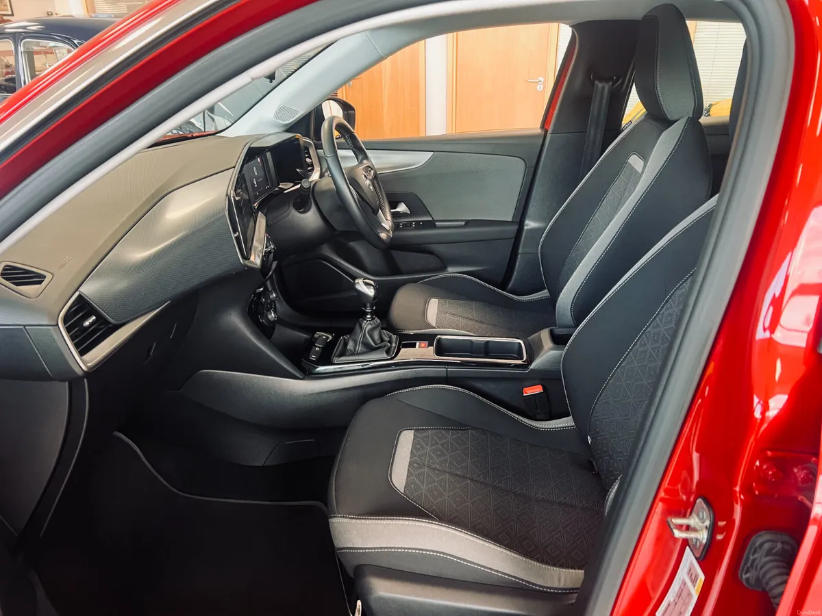 As New Tiny Kms Now On Sale 2024 Opel Mokka SC Man - Image 4