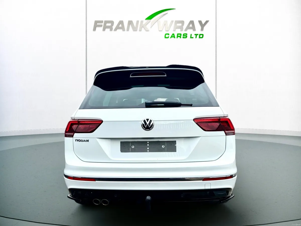 2018 VOLKSWAGEN TIGUAN R-LINE 2.0 TDI 150 BHP MINT - Image 6
