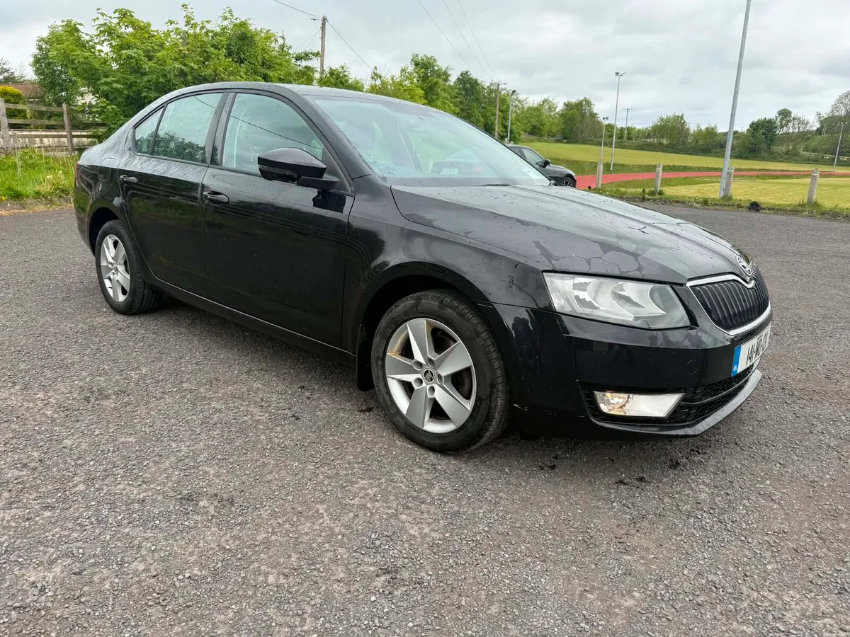 🔥2014 Skoda Octavia NCT Till 5/27🔥🔥🔥 - Image 3