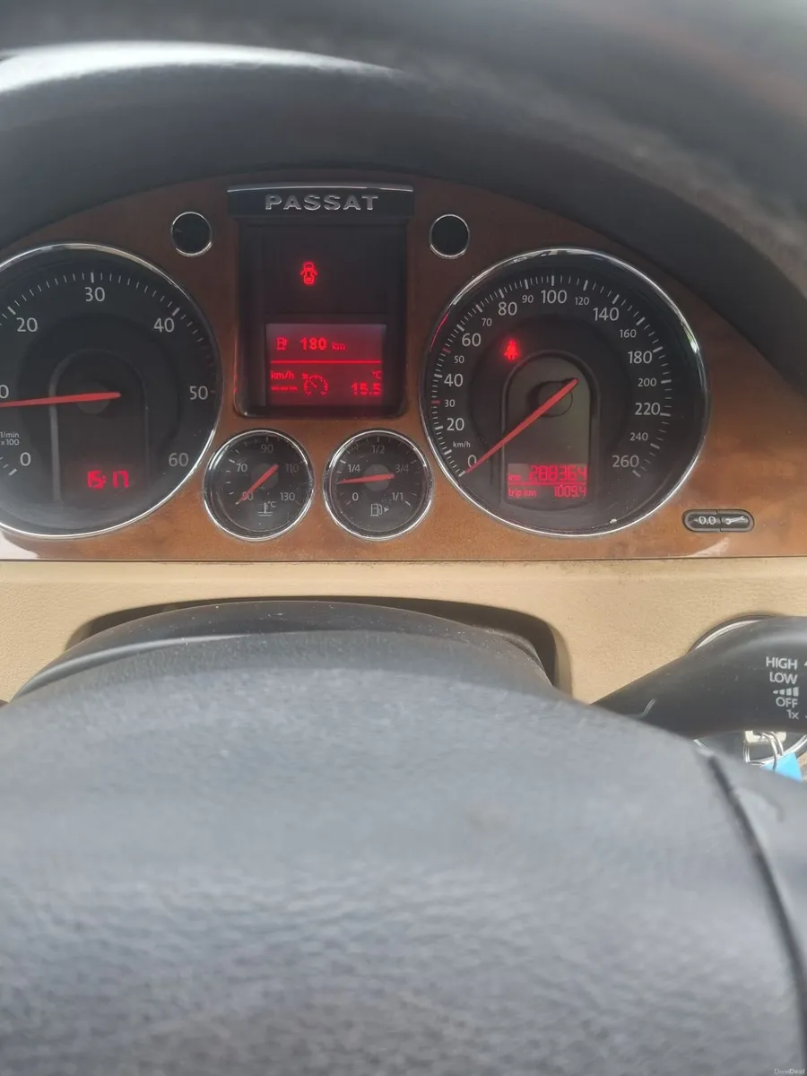 Volkswagen Passat 2007 - Image 4