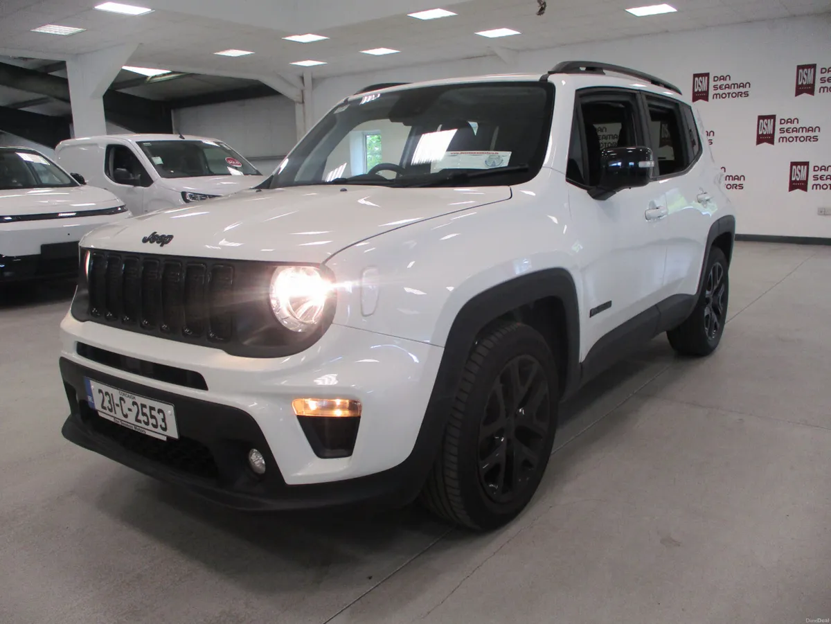 Jeep Renegade NIGHT EAGLE 1.0 PET 2023 - Image 4