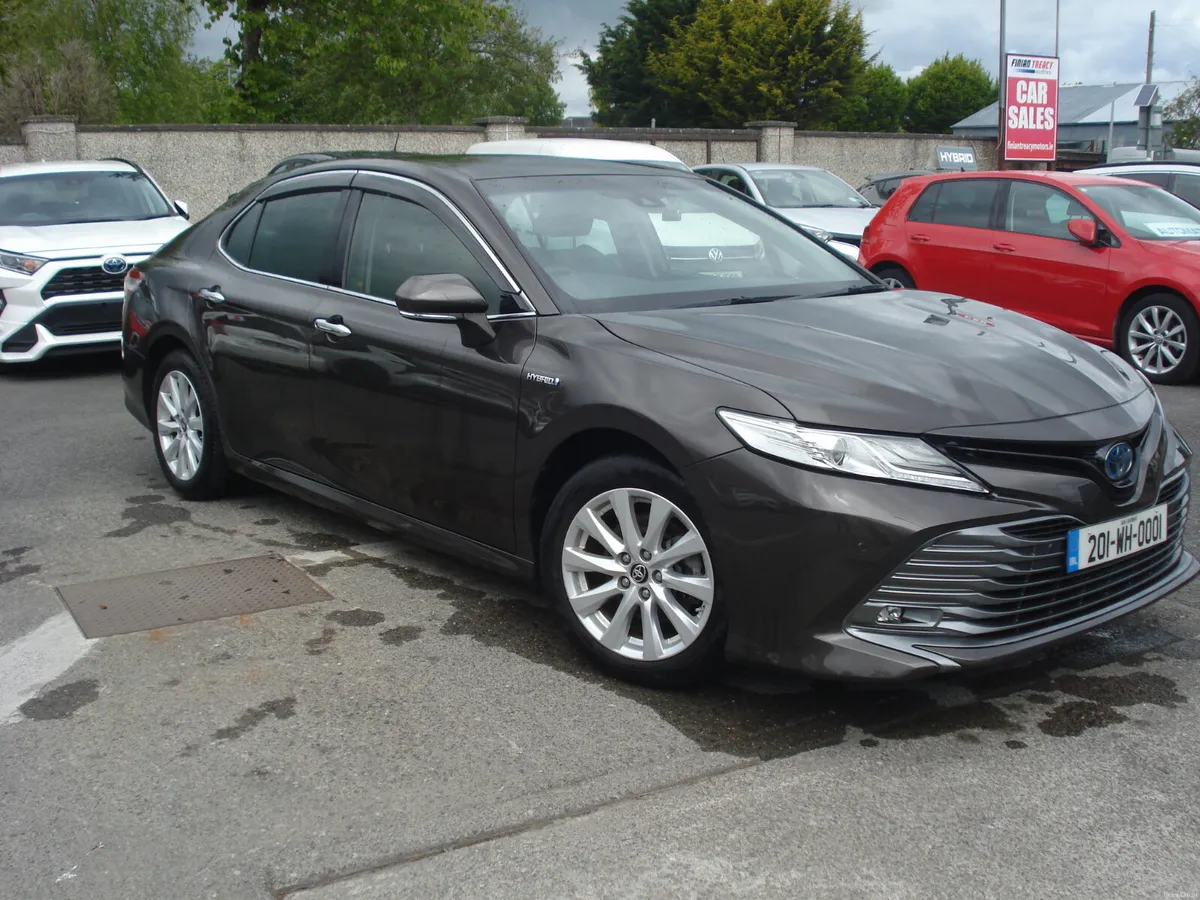 2020 Toyota Camry 2.5 Hybrid - Image 4