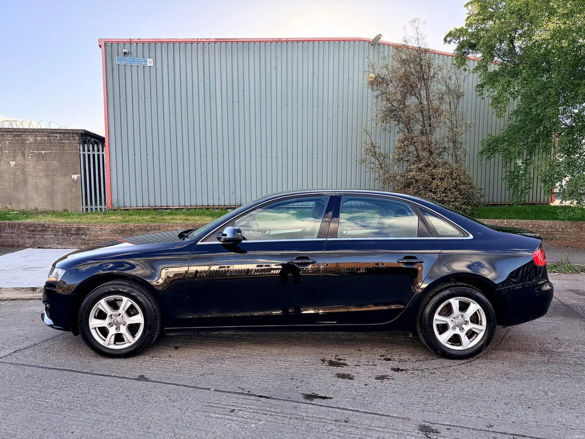 🔴 Top Spec Audi A4 Quattro 2011 - Image 3