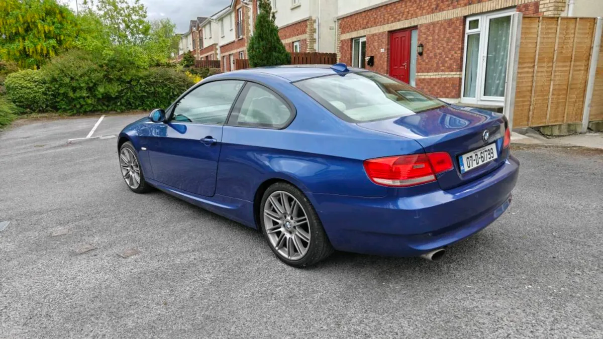 2007 BMW E92 320i - Image 3
