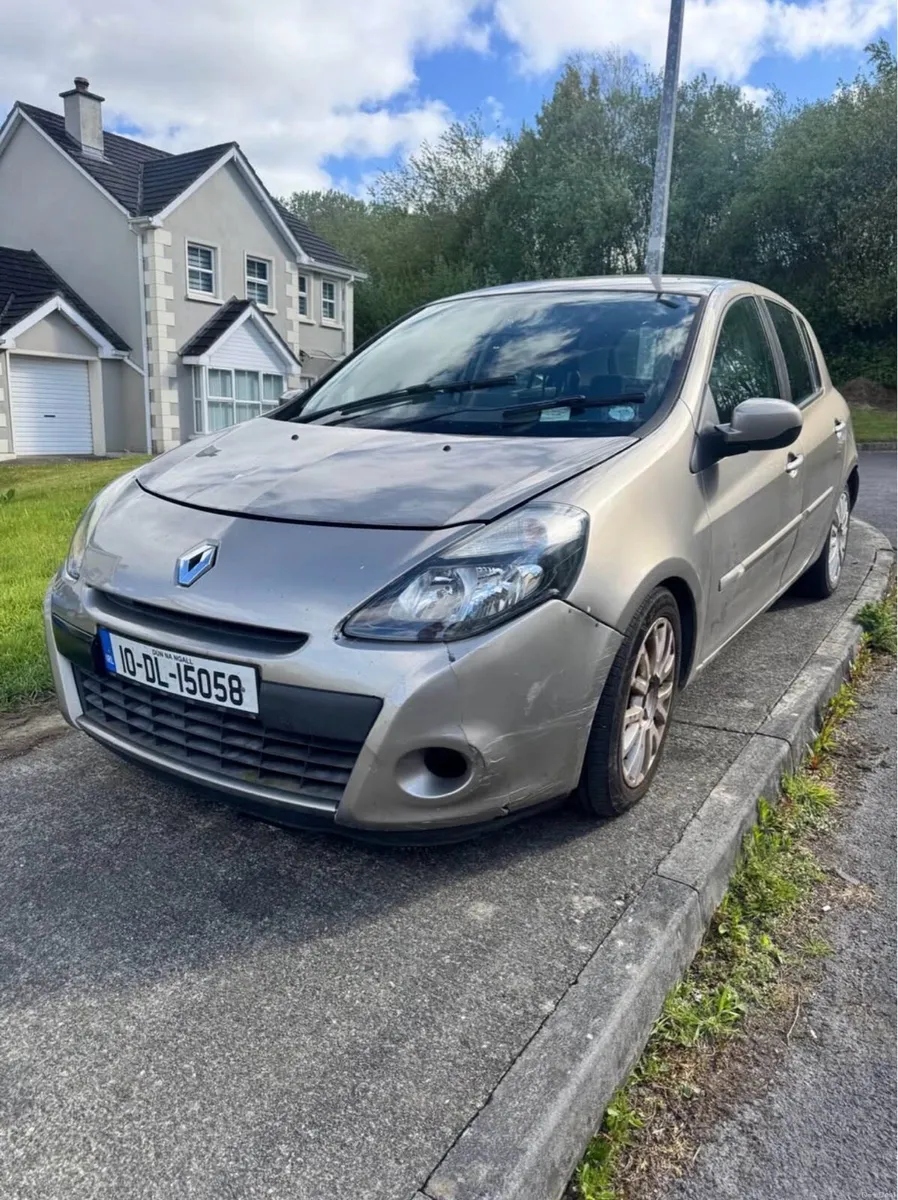 Renault Clio 2010 - Image 4