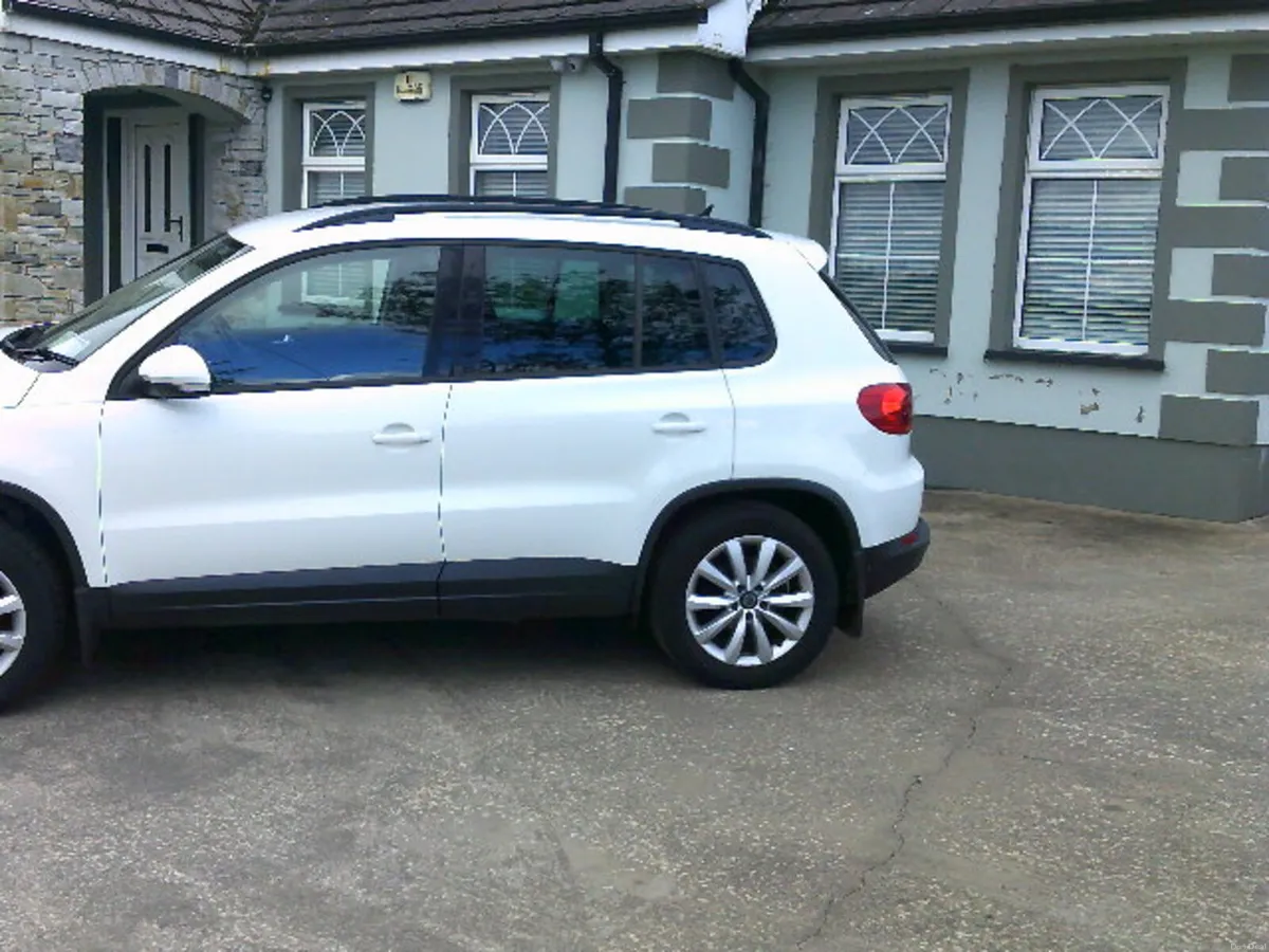 Volkswagen Tiguan 2015 - Image 5