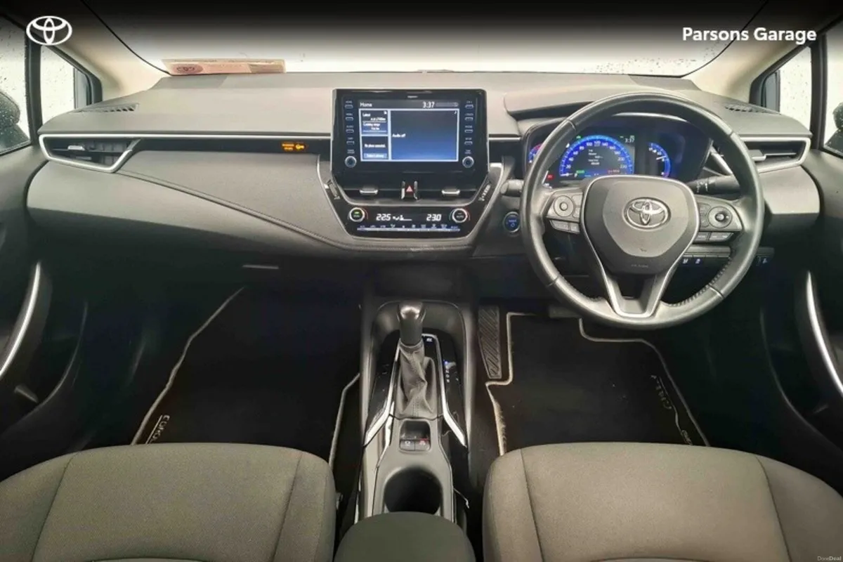 Toyota Corolla COROLLA HYBRID LUNA SALOON - Image 6