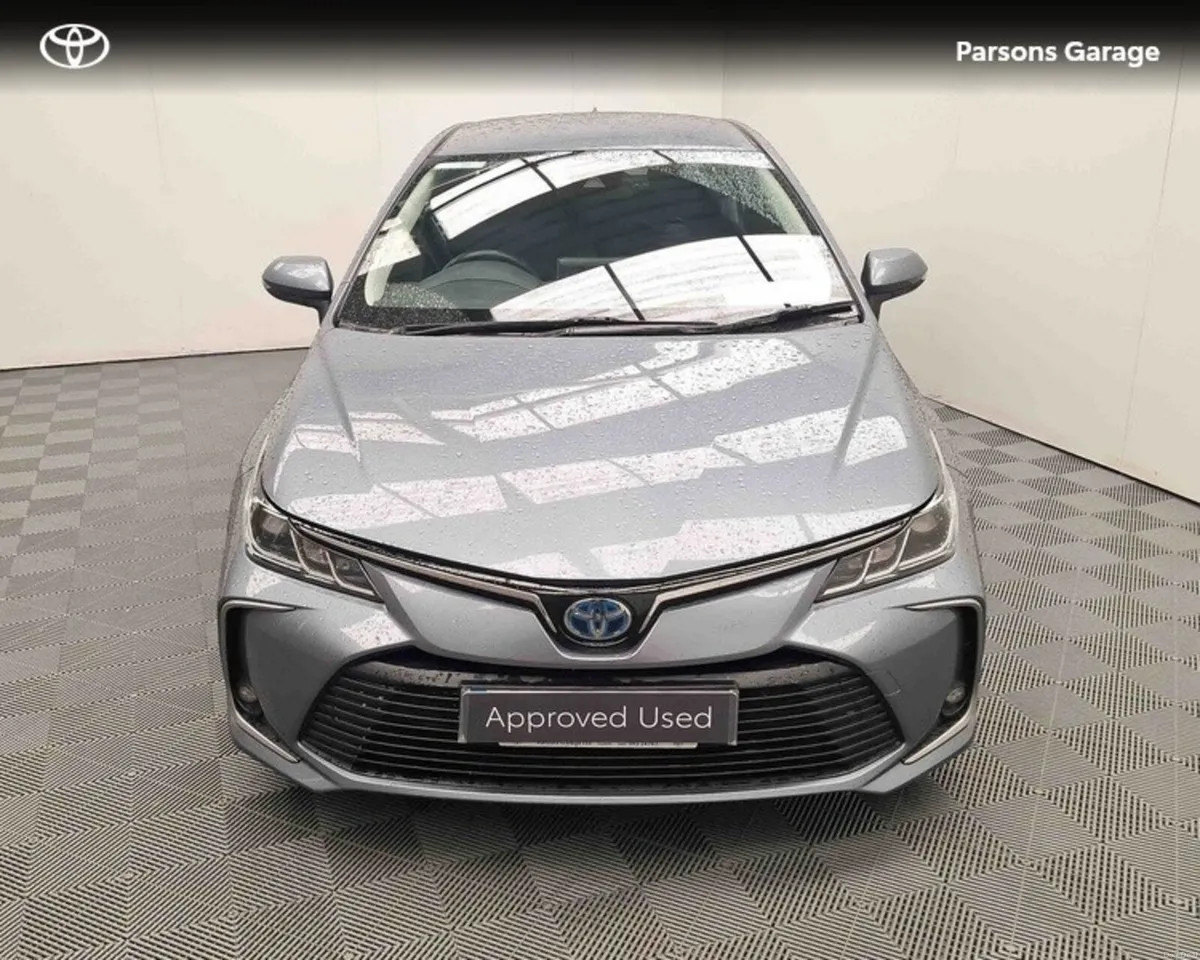 Toyota Corolla COROLLA HYBRID LUNA SALOON - Image 5