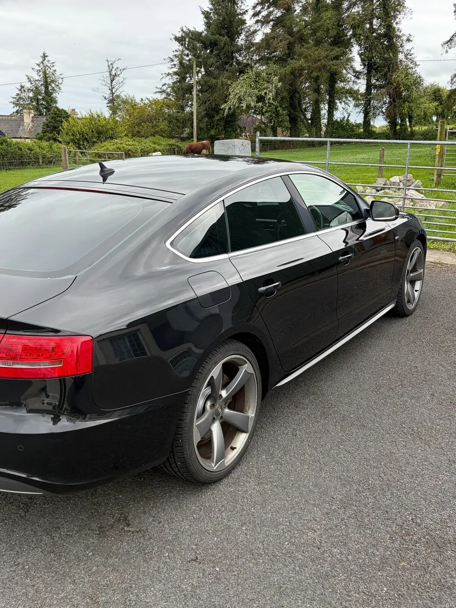 2010 Audi A5 s line black edition - Image 3