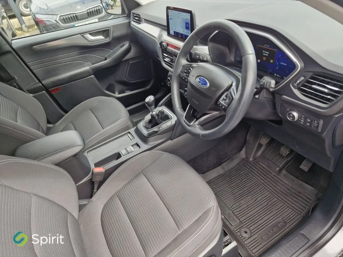 Ford Kuga 1.5 EcoBlue 120PS Titanium - Image 4