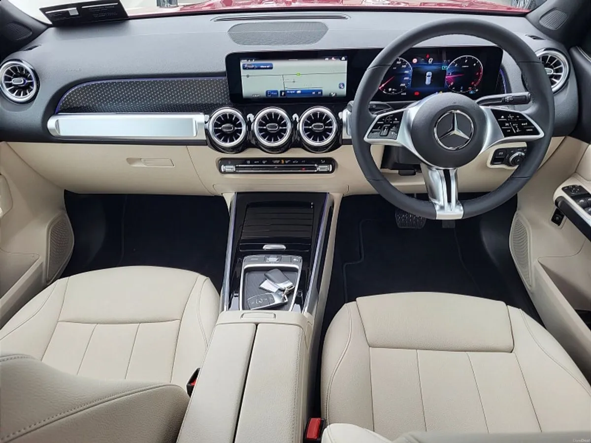 Mercedes-Benz GLB GLB200d Progressive AUTO (7 SEAT - Image 4