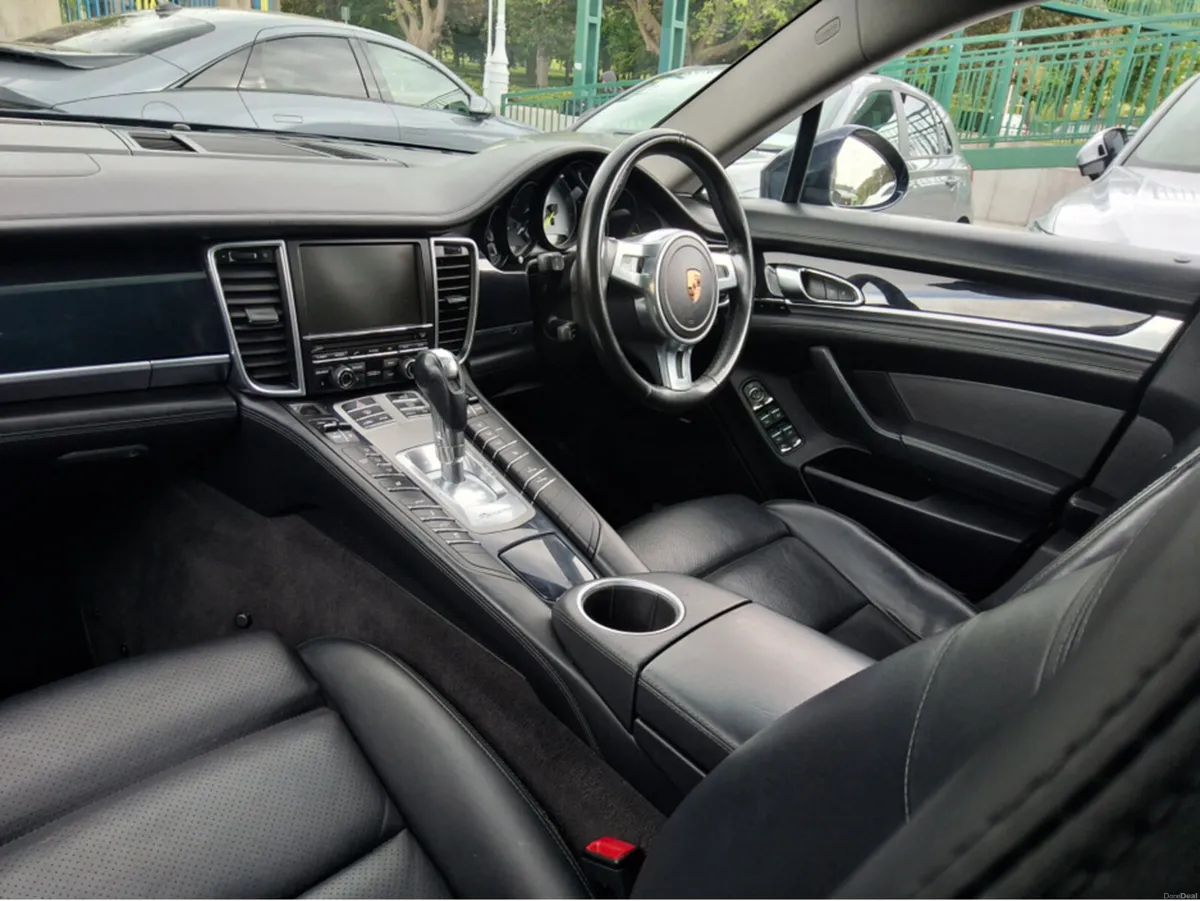 Porsche Panamera S E-HYBRID TIPT 5DR A - Image 5