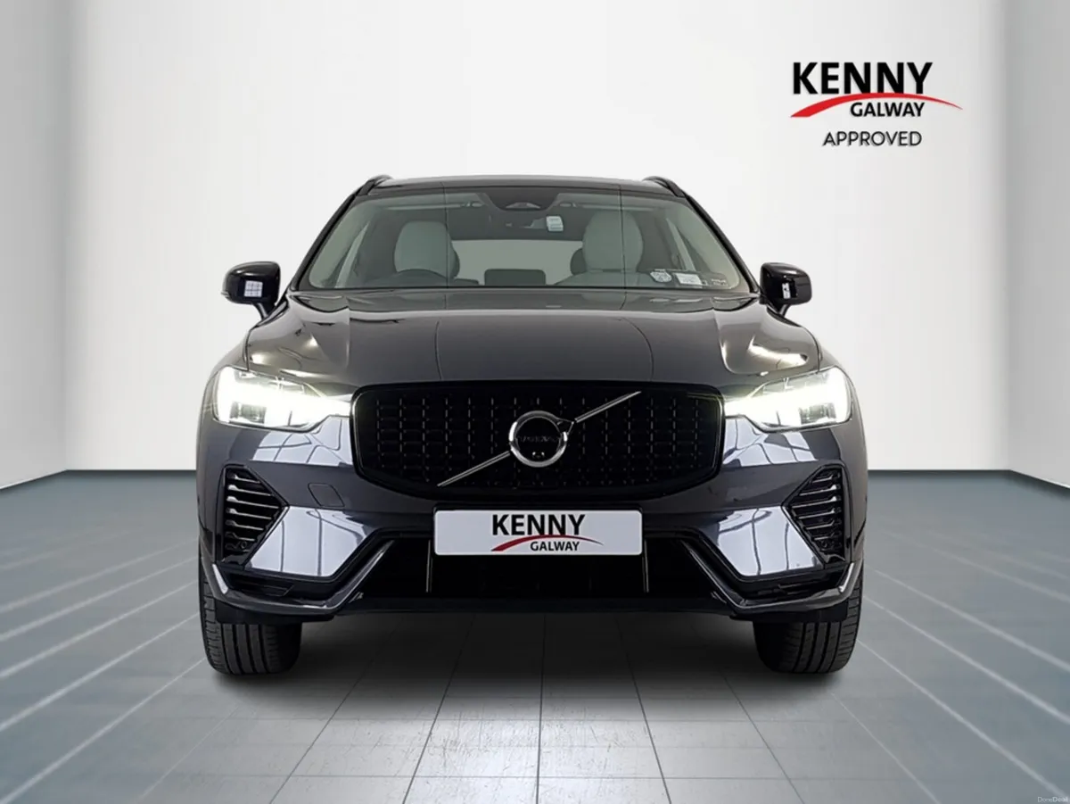 Volvo XC60 T6 PHEV PLUS DARK AWD 5DR - Image 2