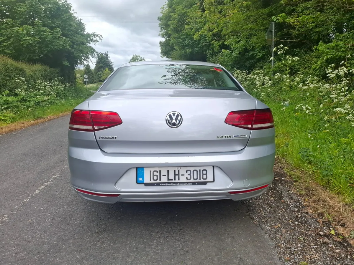 161 VW Passat – NCT 02/27  Taxed 12/26 - Image 5