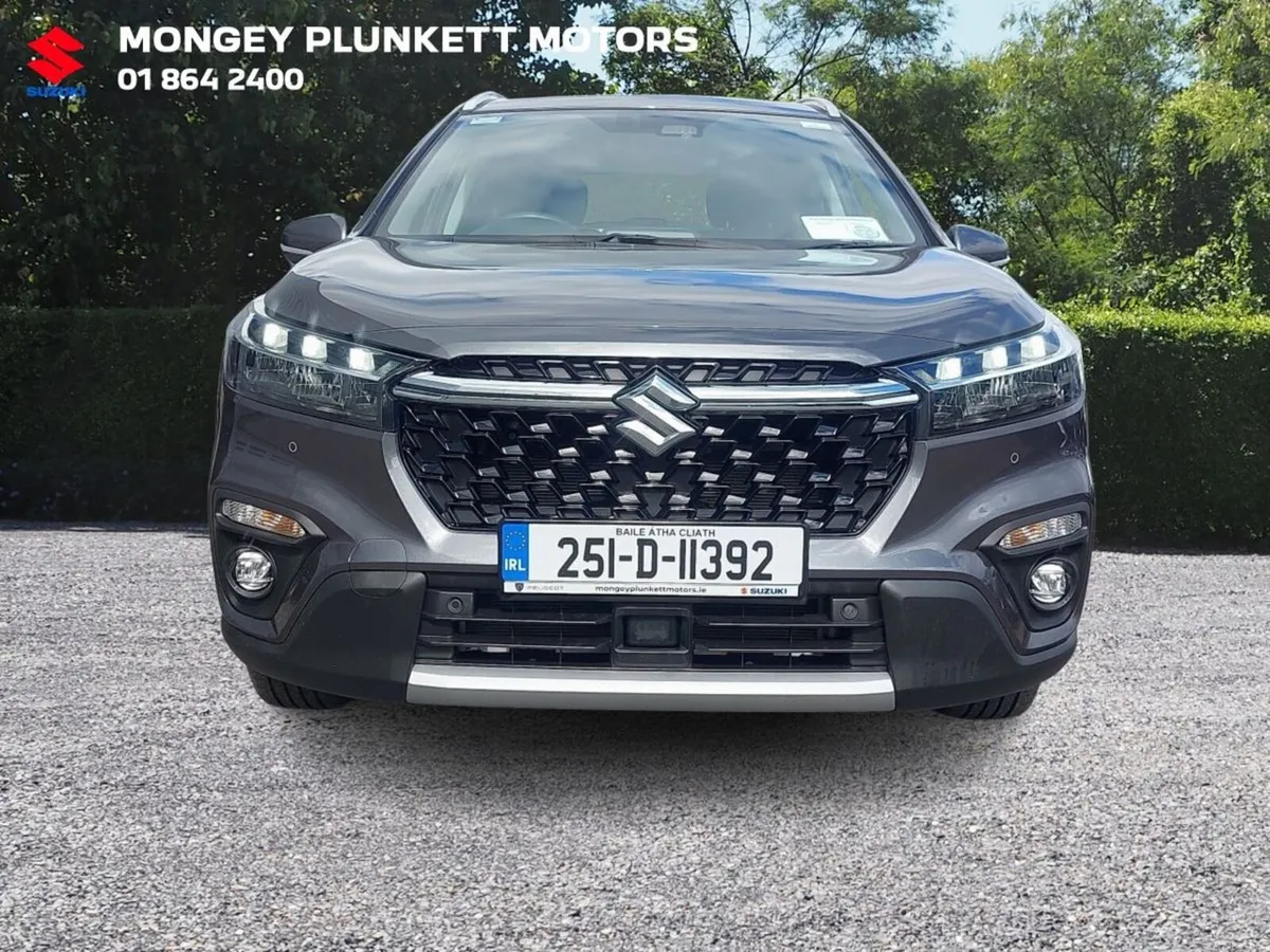 Suzuki S-CROSS MOTION AUTO 1.5 Full Hybrid - Image 2