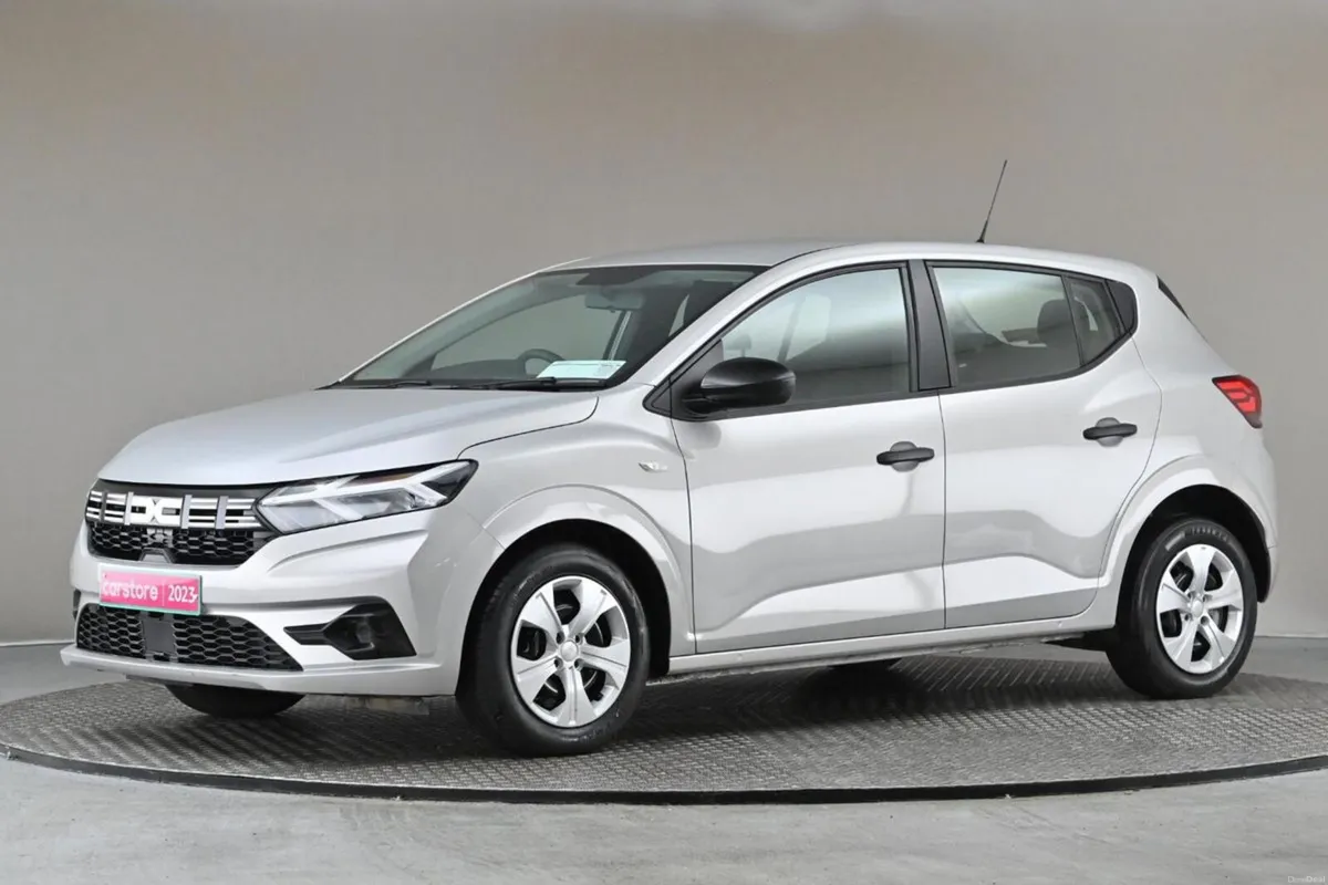 Dacia Sandero 1.0 TCE ESSENTIAL 90BHP 5SPD NBI - Image 4
