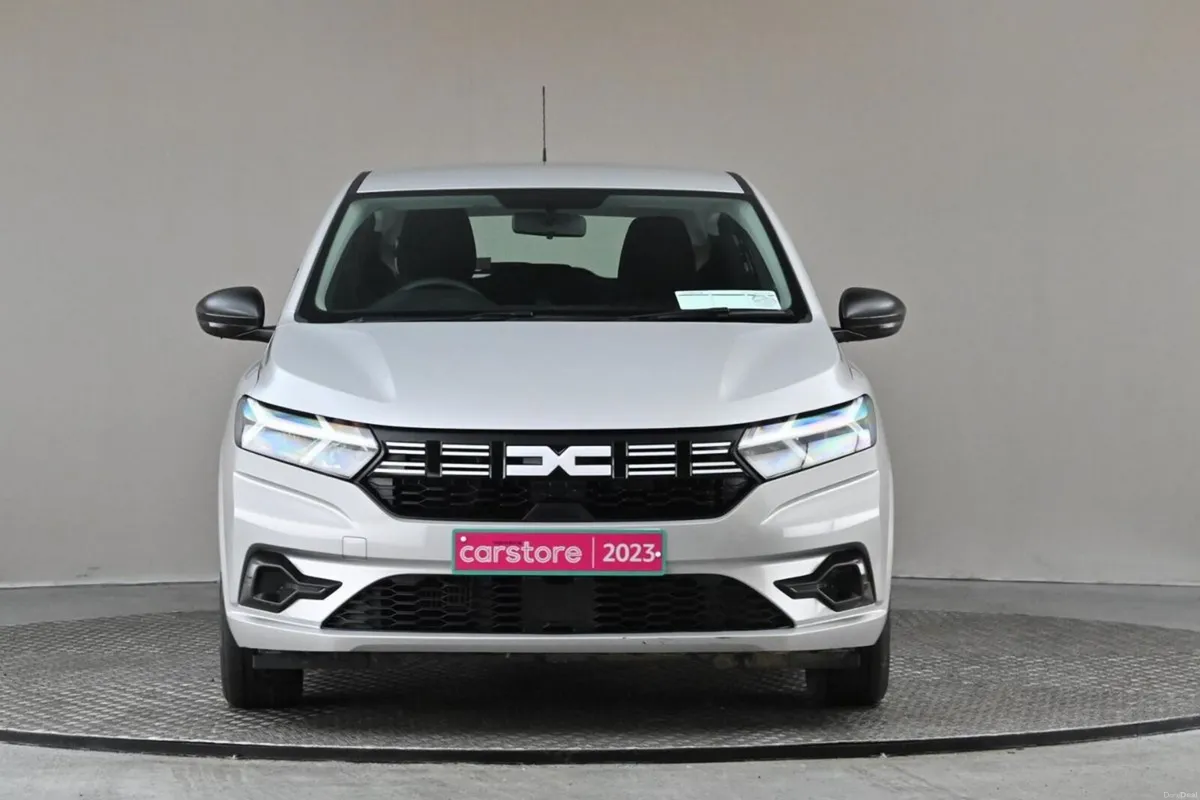 Dacia Sandero 1.0 TCE ESSENTIAL 90BHP 5SPD NBI - Image 2