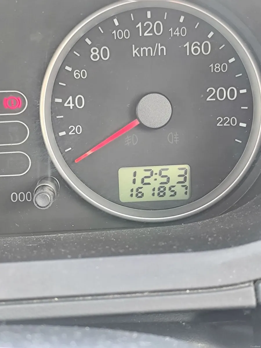 Ford Fiesta 2005 - Image 2