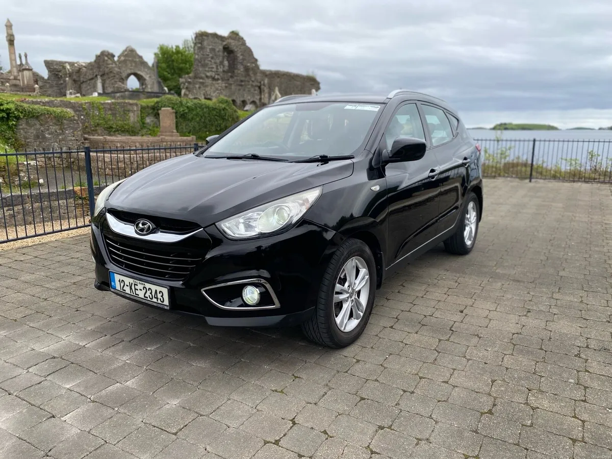 Hyundai IX35 LOW Mileage - Image 2