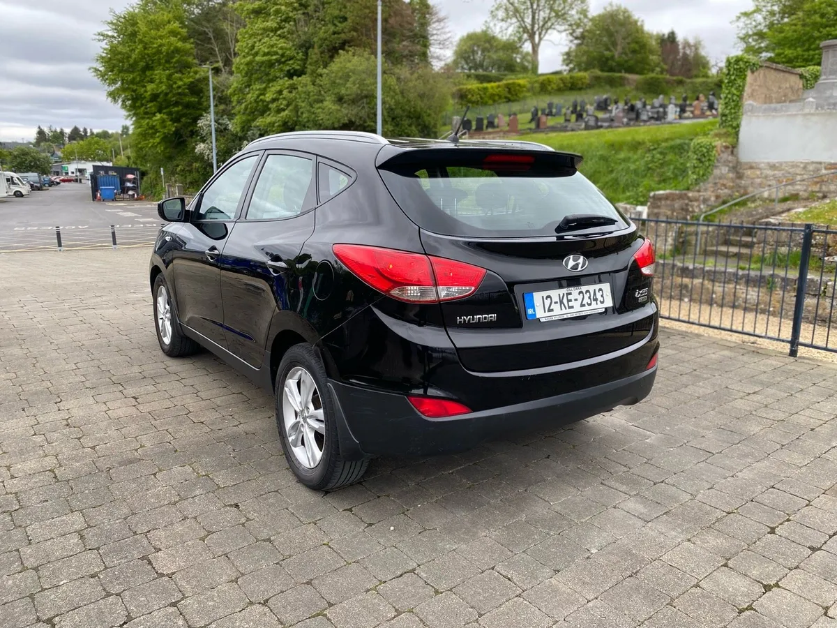 Hyundai IX35 LOW Mileage - Image 4