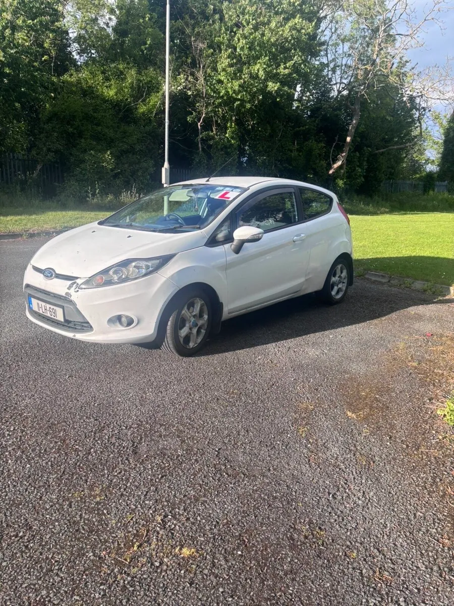 Ford fiesta 1.4 diesel - Image 2