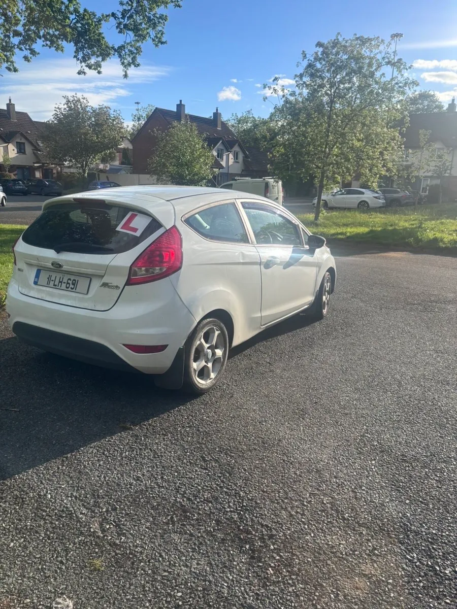 Ford fiesta 1.4 diesel - Image 4