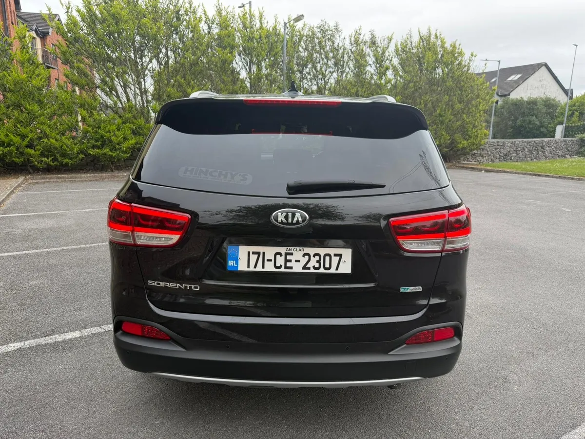 2017 KIA SORRENTO NCT 3-27 7 SEATER - Image 4