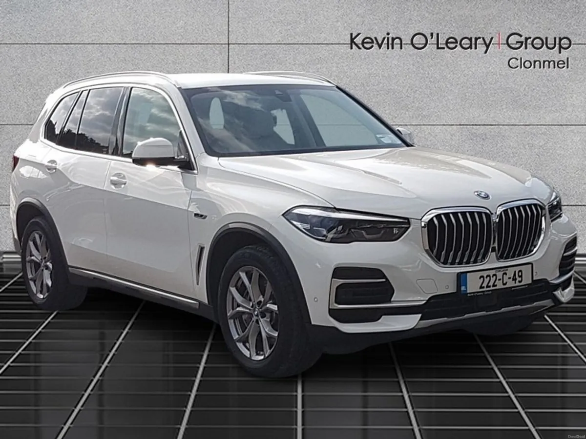 BMW X5 xDrive45e xLine - Image 1