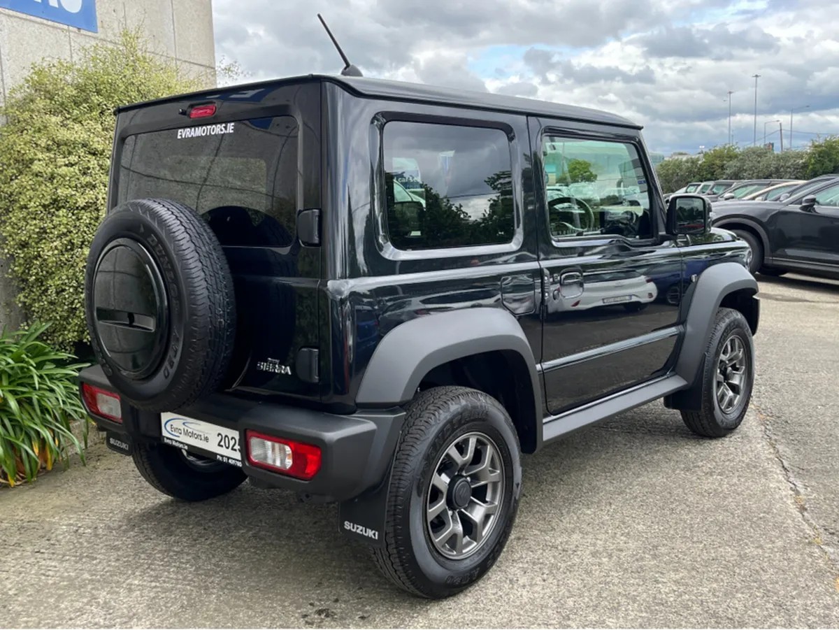 Suzuki Jimny SIERRA 4 SEAT MANUAL 1.5 PETROL //HIG - Image 4
