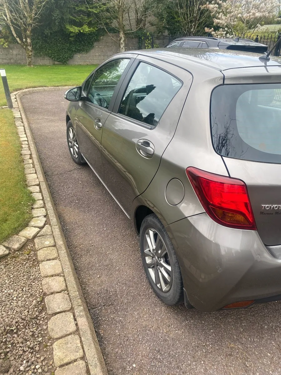 Toyota Yaris - Image 4