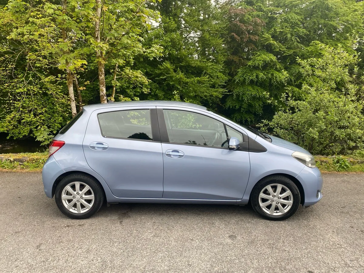 Car - Image 2