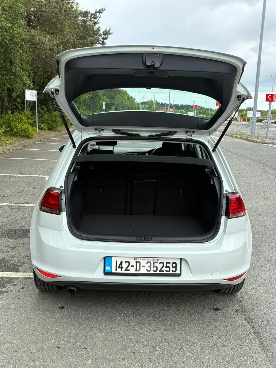 Volkswagen Golf 1.2 TSI Auto Comfortline - Image 3