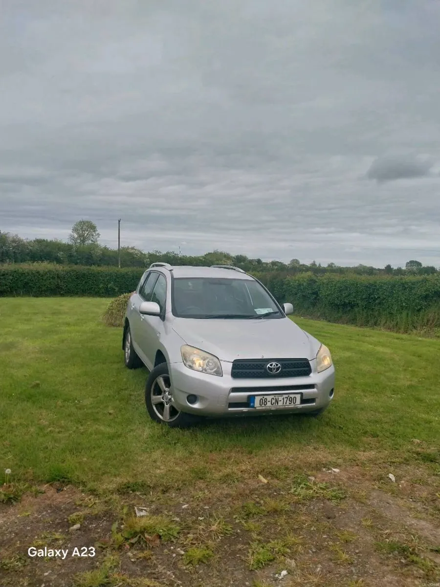 Toyota rav4 - Image 2